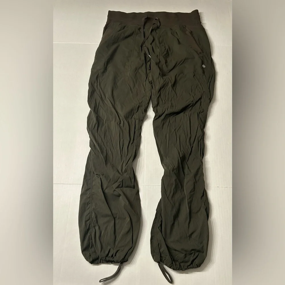 Lululemon Dance Studio Pant III (Regular) *Unlined 32" Dark Olive Sz 10